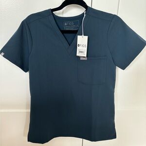 Figs Catarina One Pocket Scrub Top